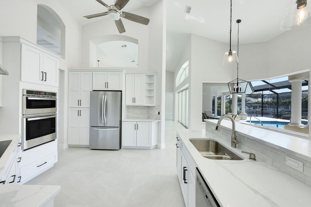 1524 SW 56th Terrace, Cape Coral, FL 33914