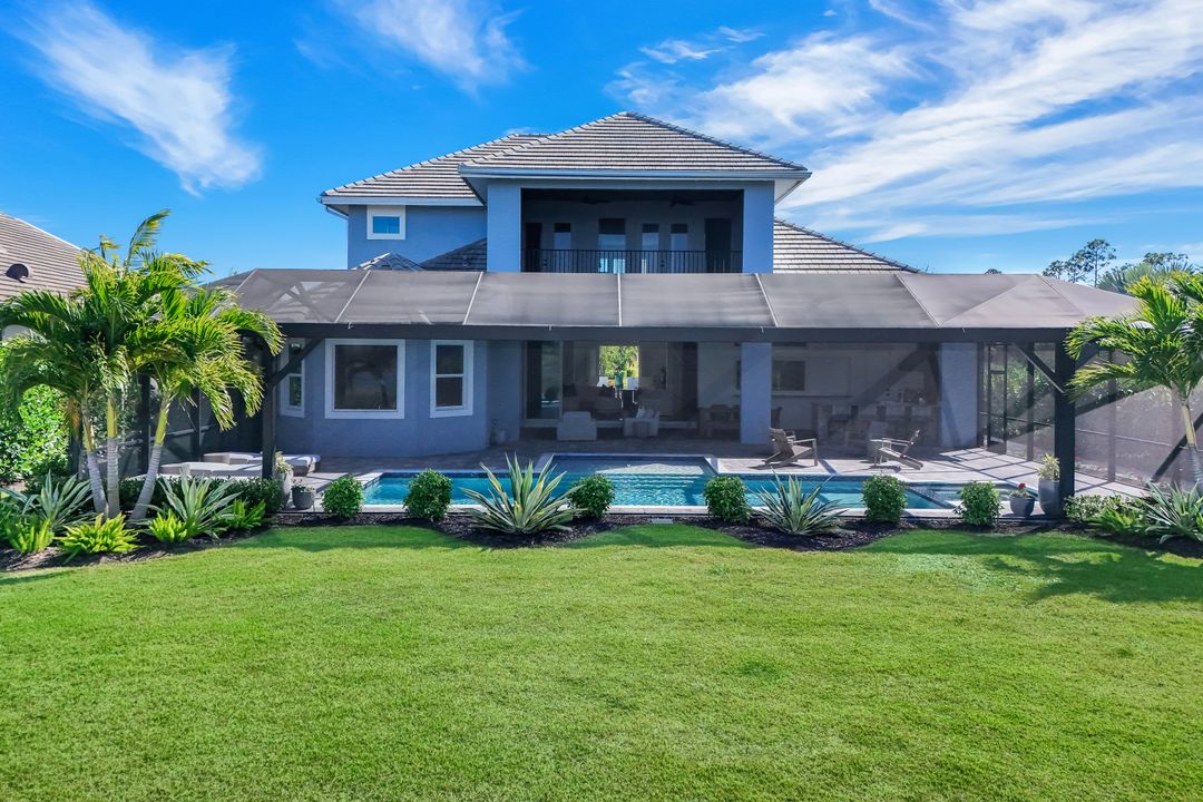 6273 Negril Isle Dr, Naples, FL 34113