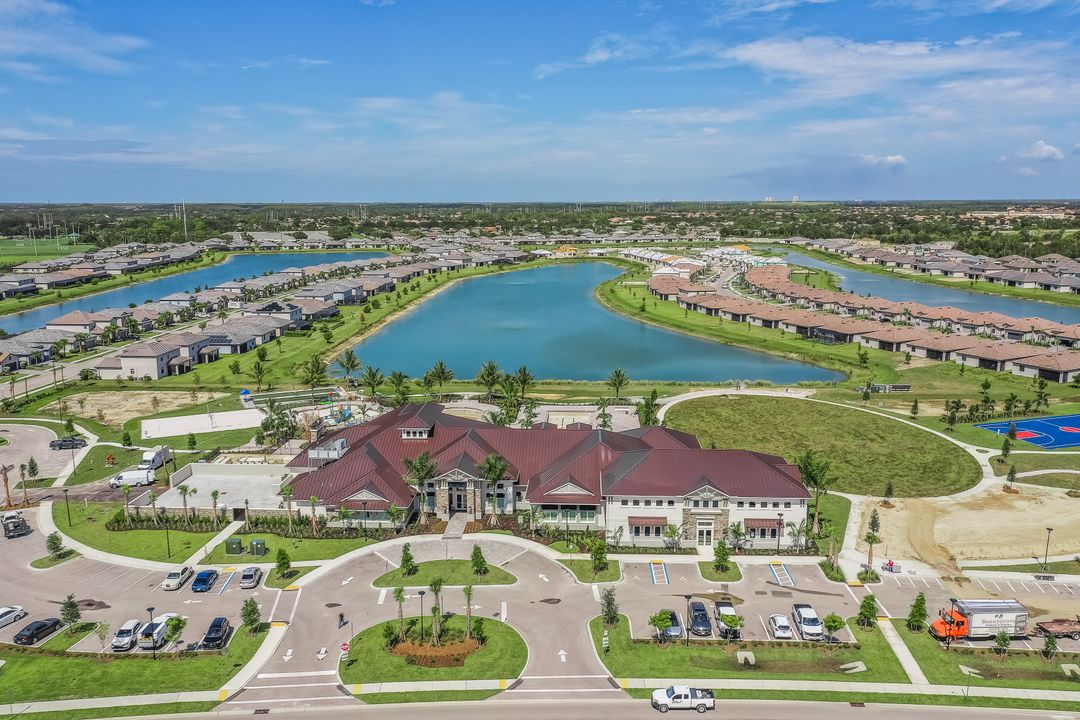 14081 Pine Lodge Ln, Fort Myers, FL 33913