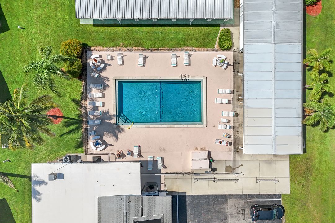 274 Yorkshire Ave, Fort Myers, FL 33908