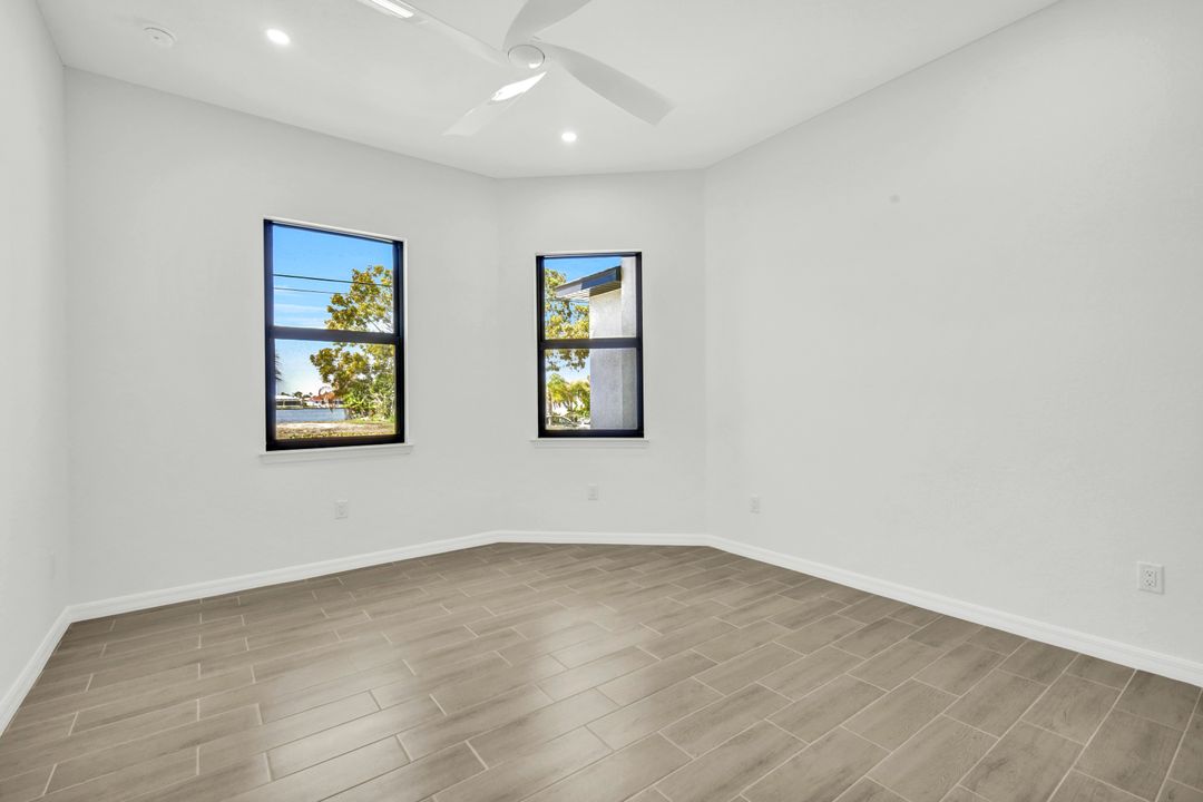 5011 Pelican Blvd, Cape Coral, FL 33914