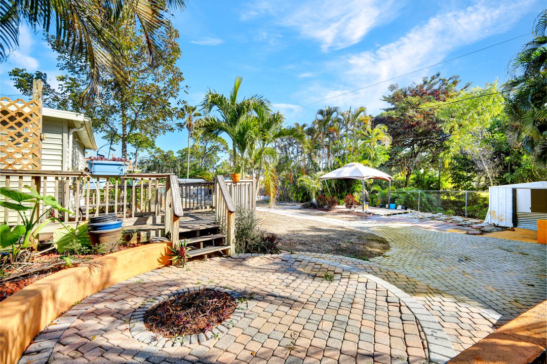 18383 Useppa Rd, Fort Myers, FL 33967