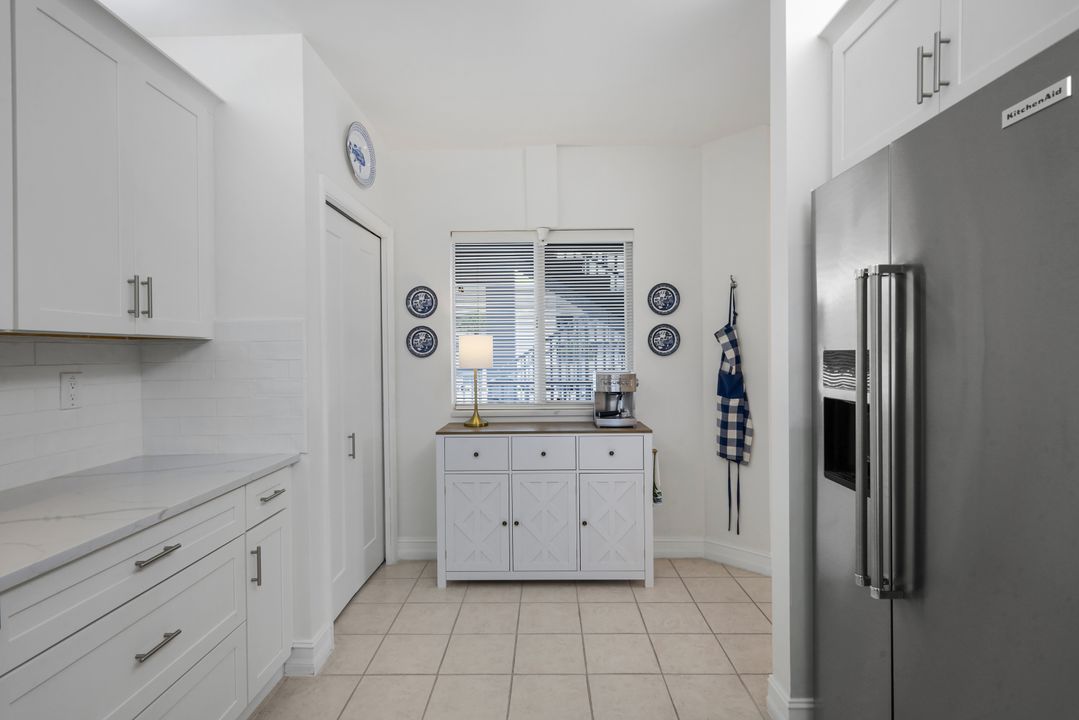 7822 Great Heron Way #201, Naples, FL 34104
