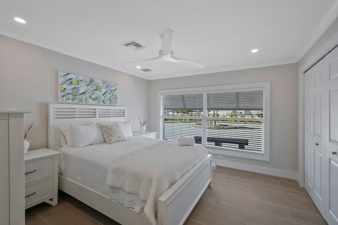 5596 Avenida Pescadora, Fort Myers Beach, FL 33931