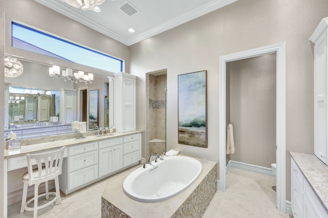 16483 Seneca Way, Naples, FL 34110