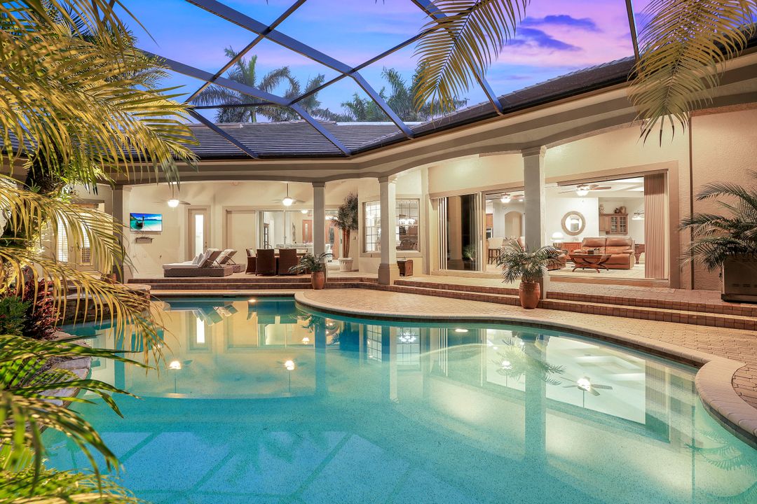 12099 Collier's Reserve Dr, Naples, FL 34110