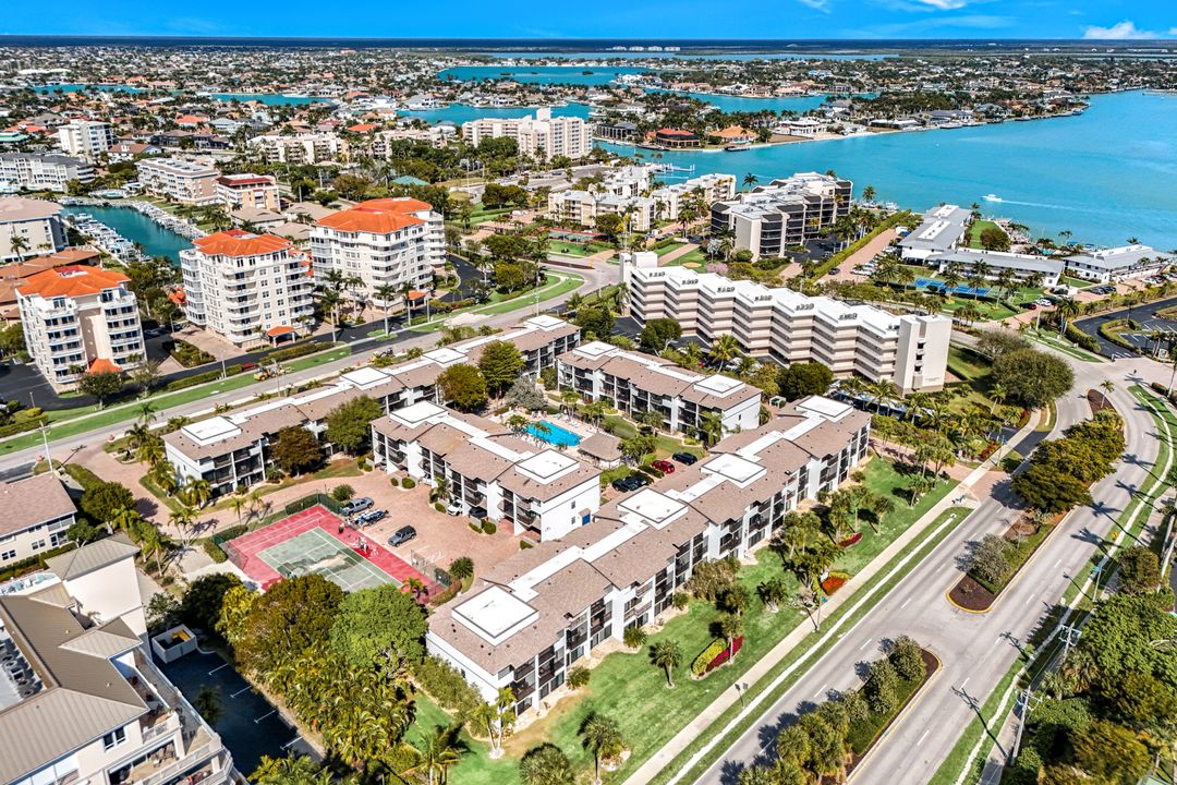 1100 Swallow Ave, Marco Island, FL 34145