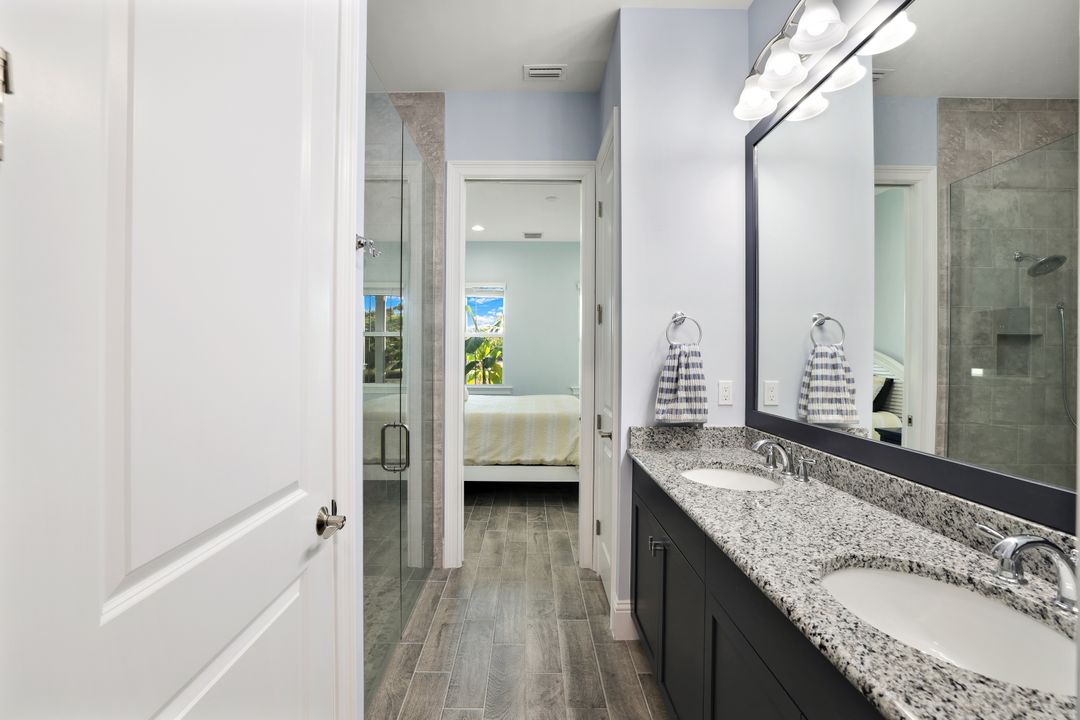 7139 Cayo Coco Ln, Naples, FL 34113