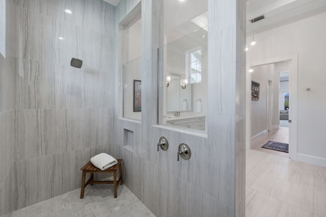 8859 Nevis Wy, Naples, FL 34112