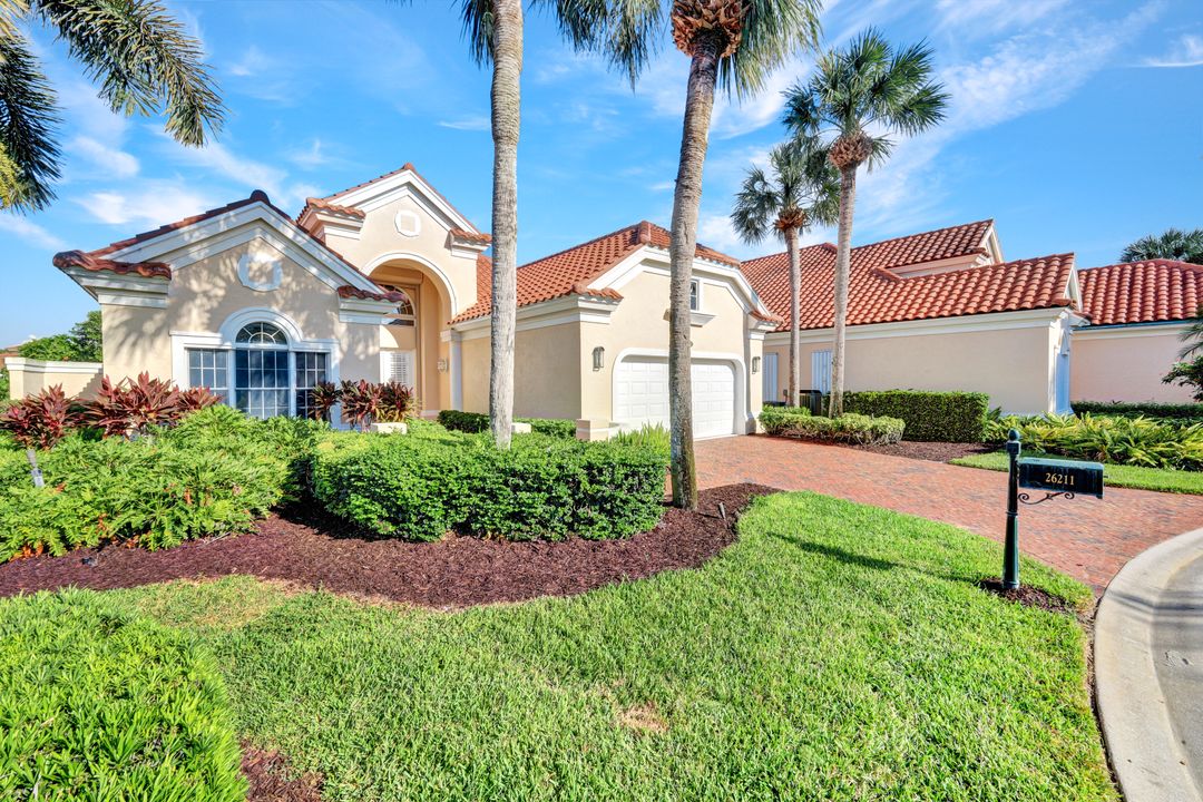 26211 Siena Dr, Bonita Springs, FL 34134