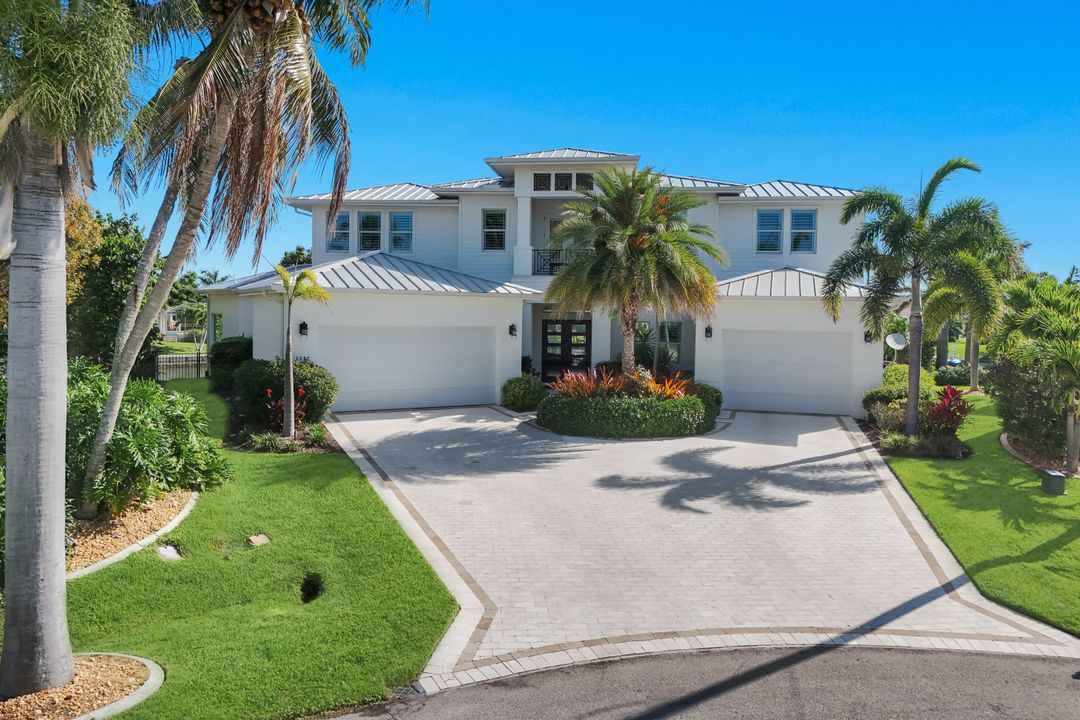 2801 SW 39th St, Cape Coral, FL 33914