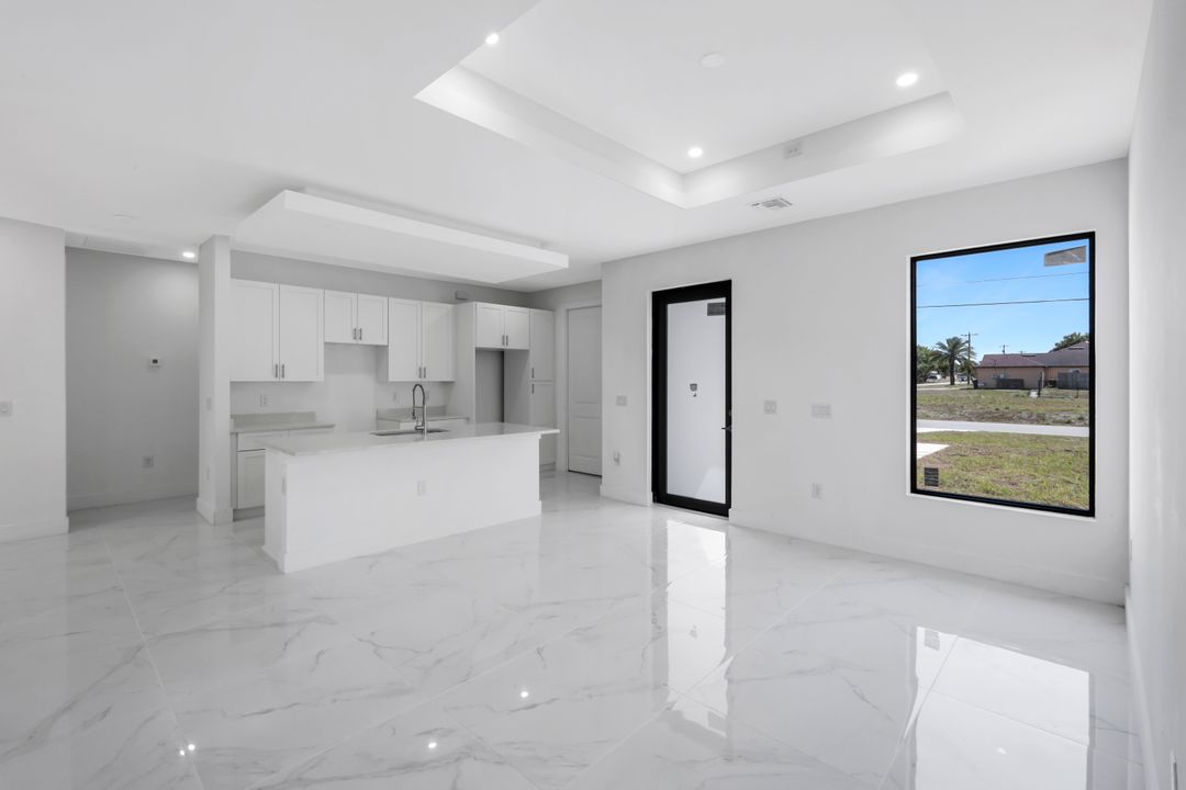 100 Parish Dr, Lehigh Acres, FL 33974