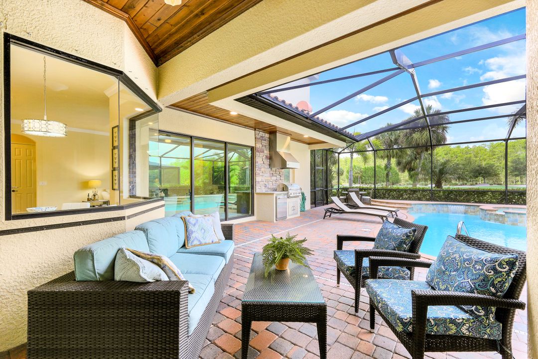 28761 Cavan Ct, Bonita Springs, FL 34135