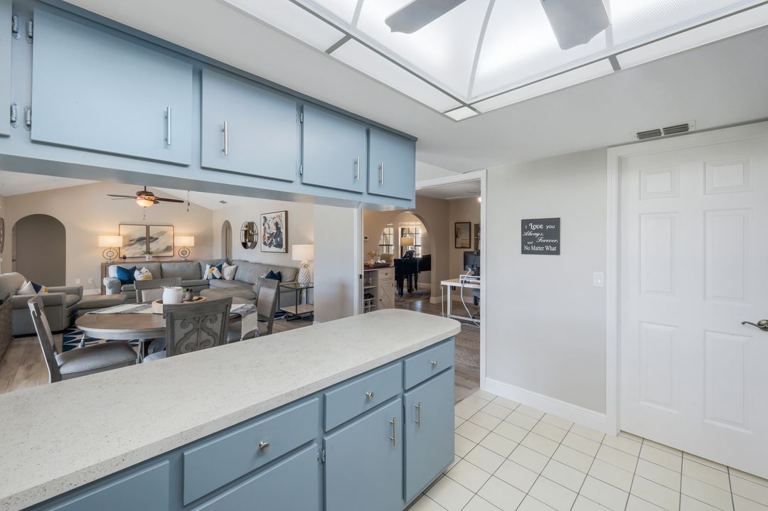 3718 SE 8th Ave, Cape Coral, FL 33904