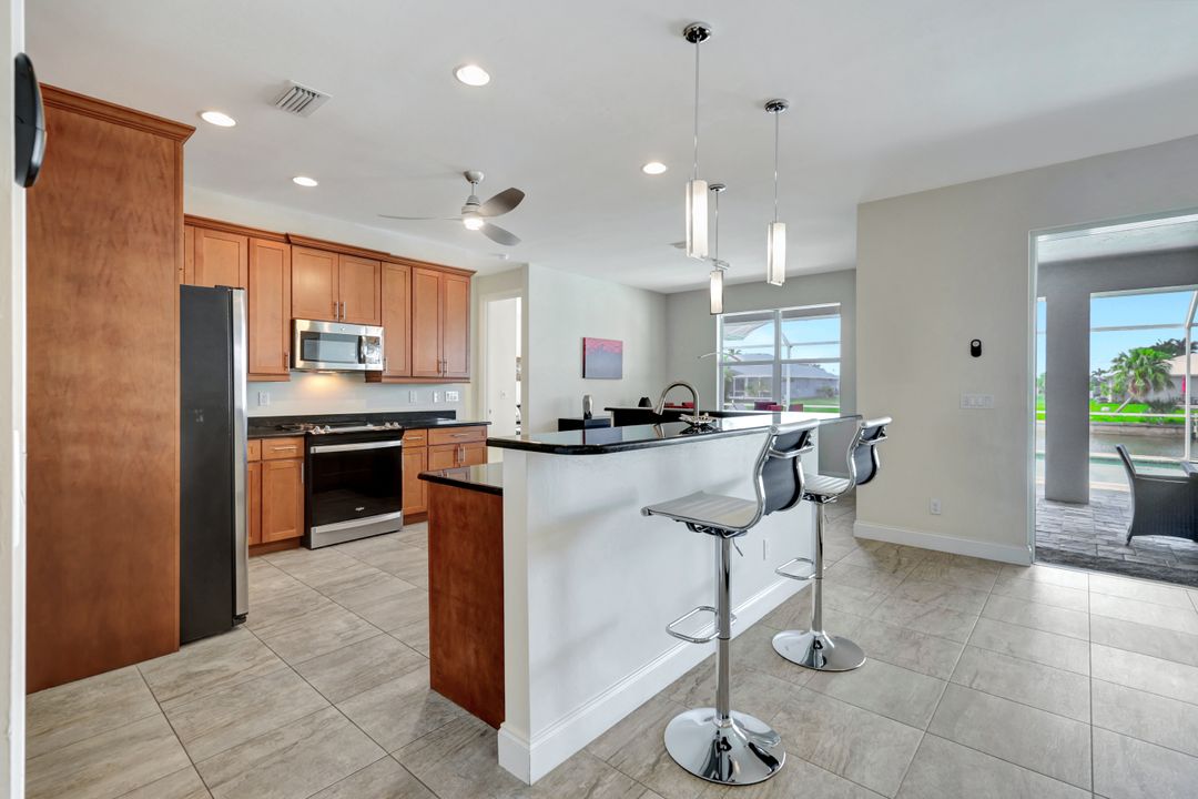 1726 SW 45th St, Cape Coral, FL 33914