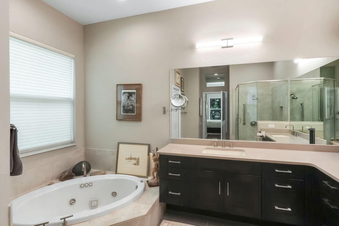 23151 Foxberry Ln, Bonita Springs, FL 34135