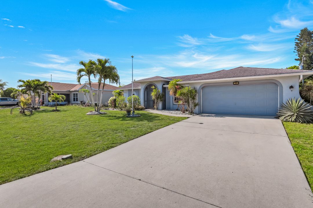322 SE 17th St, Cape Coral, FL 33990