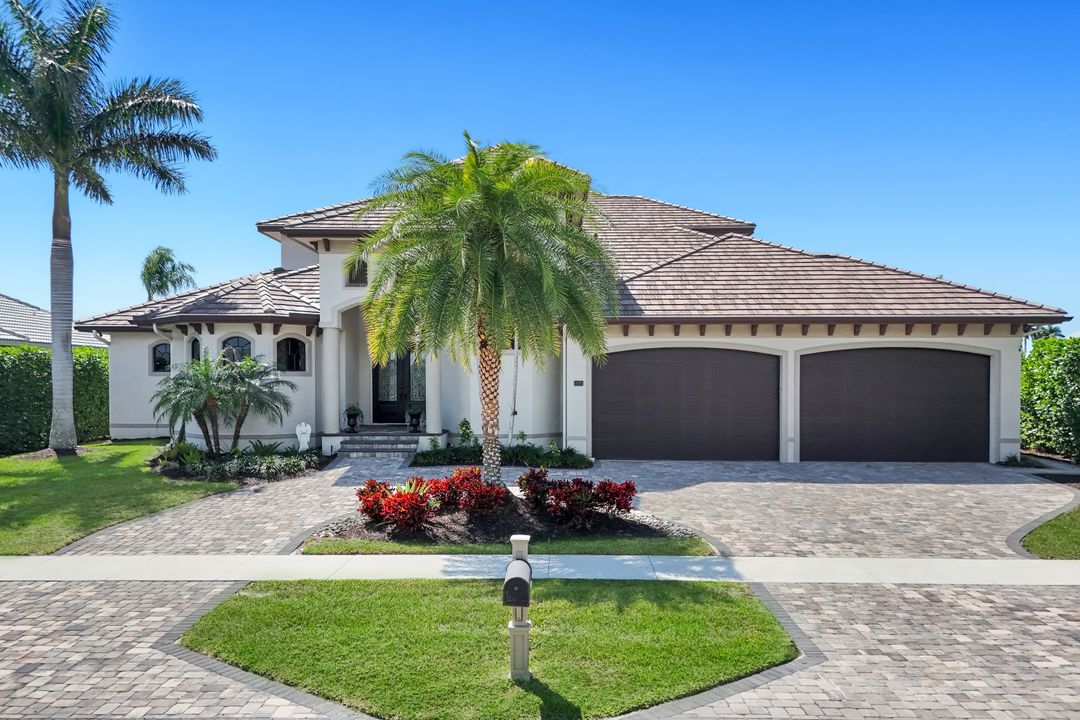 450 Pepperwood Ct, Marco Island, FL 34145