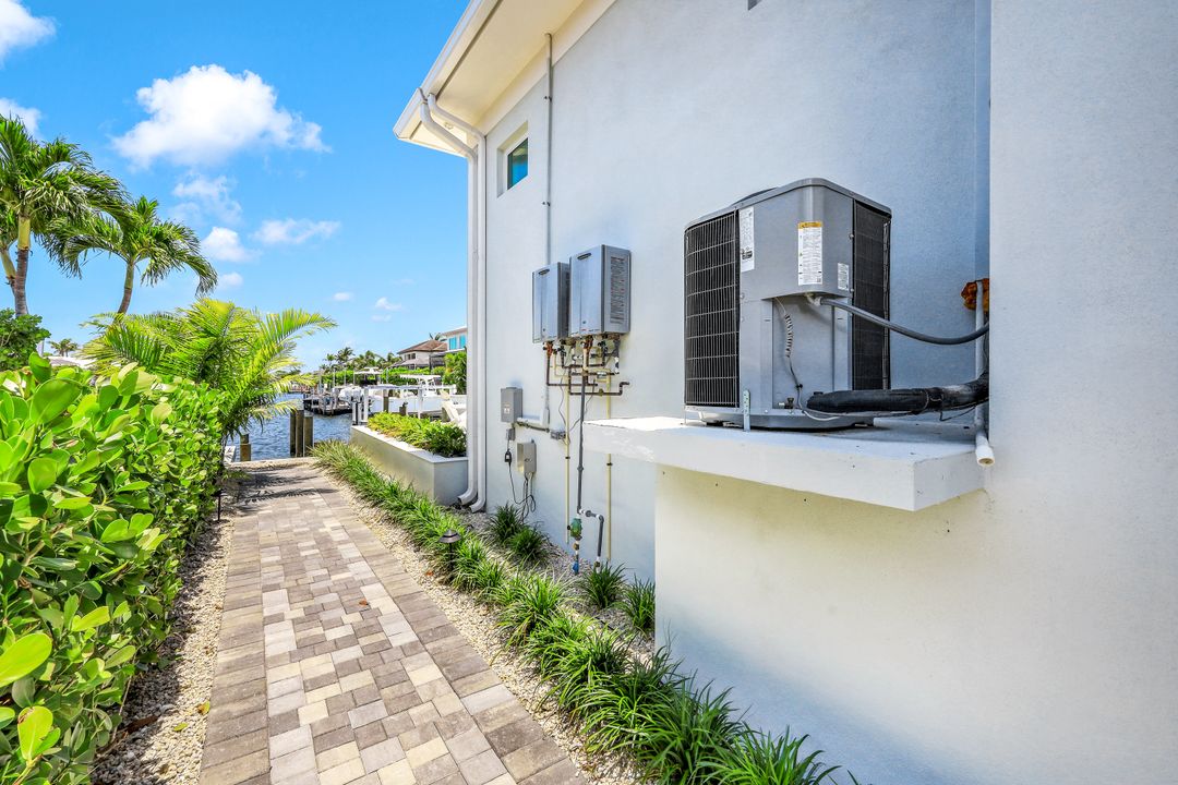 100 S Bahama Ave, Marco Island, FL 34145