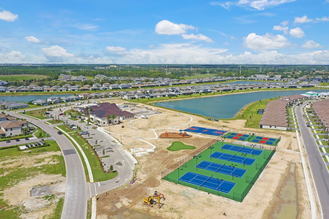 14050 Pine Lodge Ln, Fort Myers, FL 33913