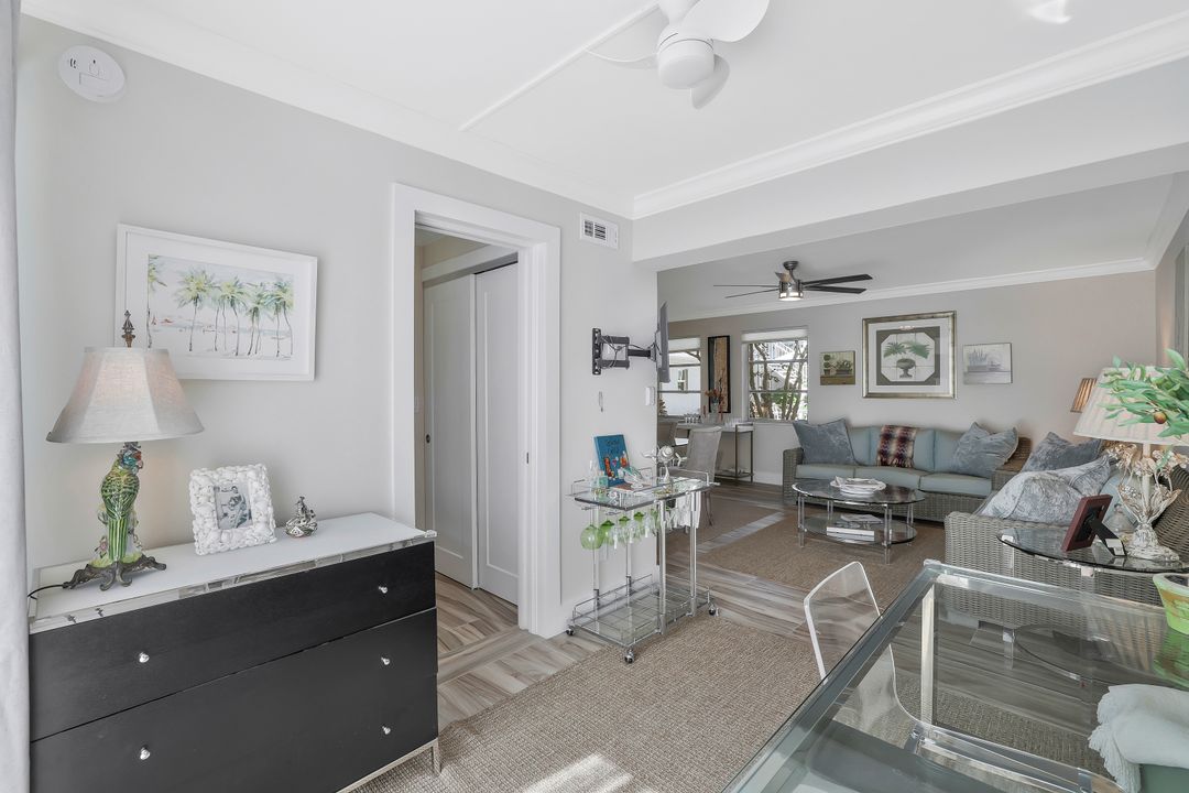 683 12th Ave S #683, Naples, FL 34102