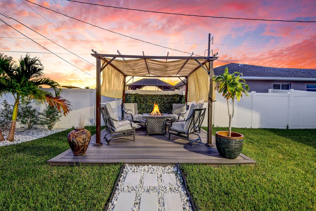 1918 SW 30th St, Cape Coral, FL 33914