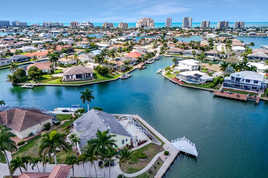 1063 Whiteheart Ct, Marco Island, FL 34145