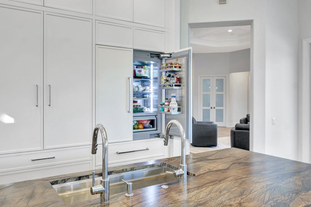 3601 Glenwater Ln, Bonita Springs, FL 34134