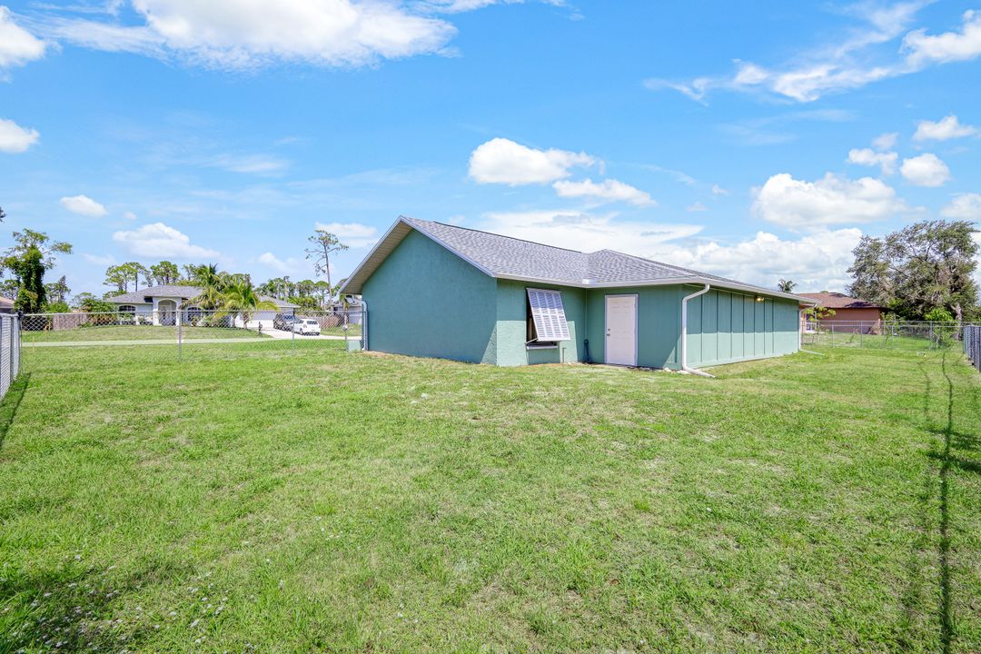 17409 Delaware Rd, Fort Myers, FL 33967