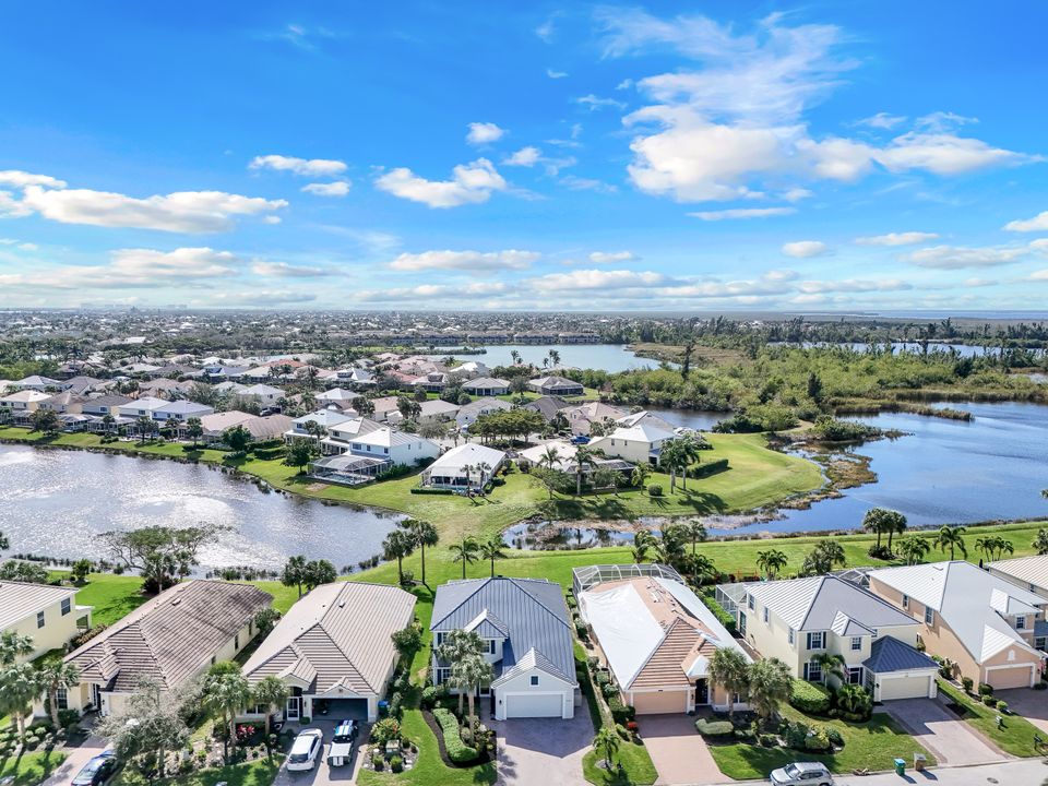 2648 Bellingham Ct, Cape Coral, FL 33991