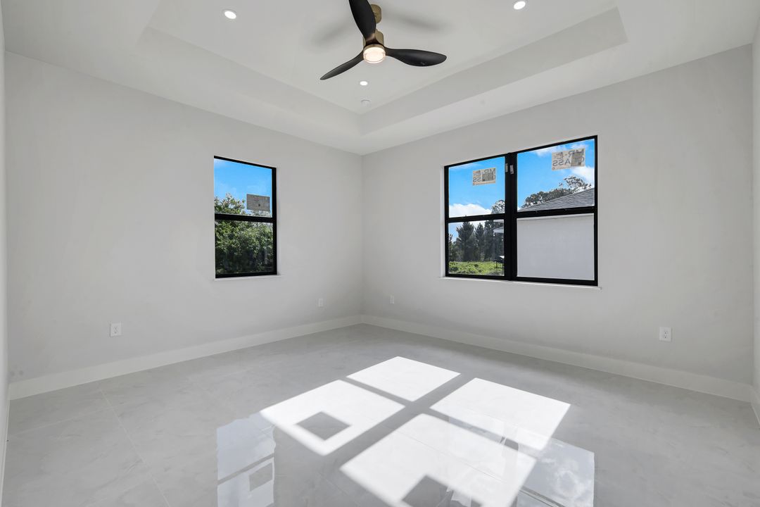 1139 Ebert St E, Lehigh Acres, FL 33974