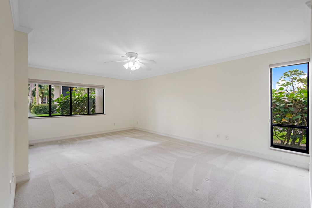 545 Lake Louise Cir #104, Naples, FL 34110