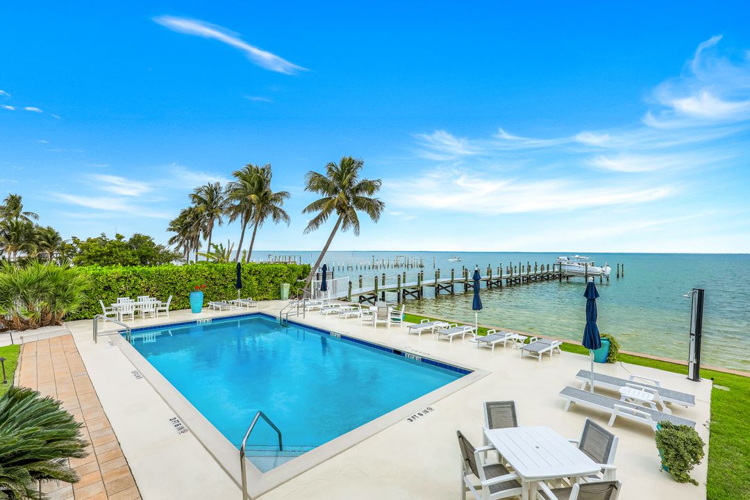 11410 Old Lodge Ln #1B, Captiva, FL 33924