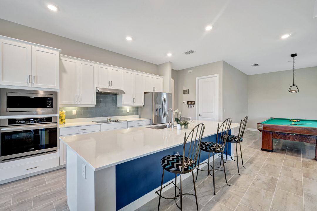 11693 Canopy Loop, Fort Myers, FL 33913