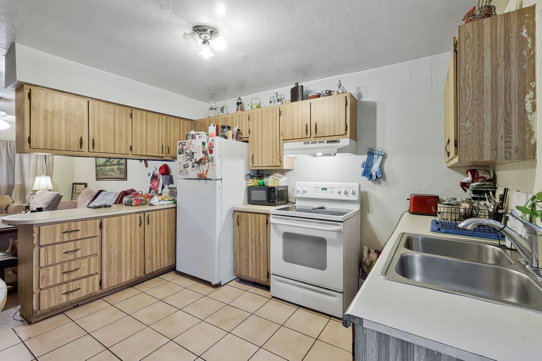 17434 E Carnegie Cir #A & B, Fort Myers, FL 33967