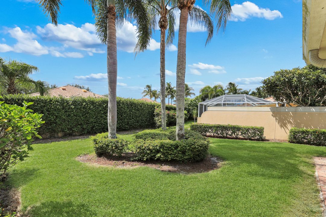 3343 Cayman Ln, Naples, FL 34119
