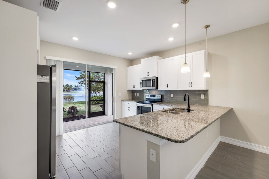 16717 Seasons Coast Dr, Bonita Springs, FL 34135