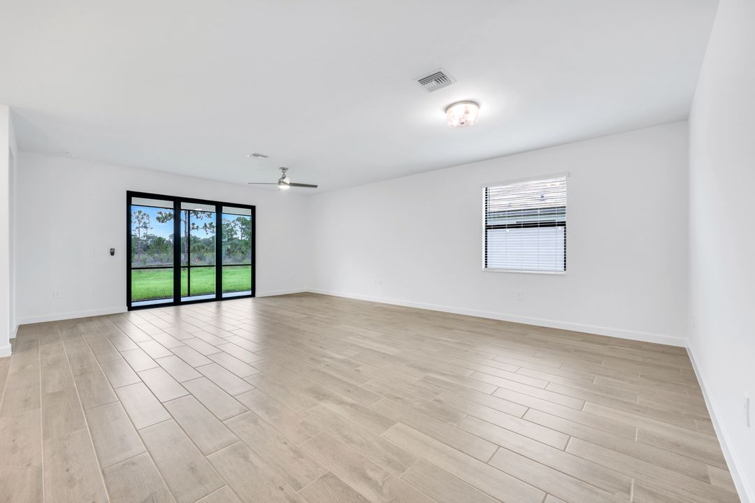 14303 Winding Cedar Wy, Fort Myers, FL 33913