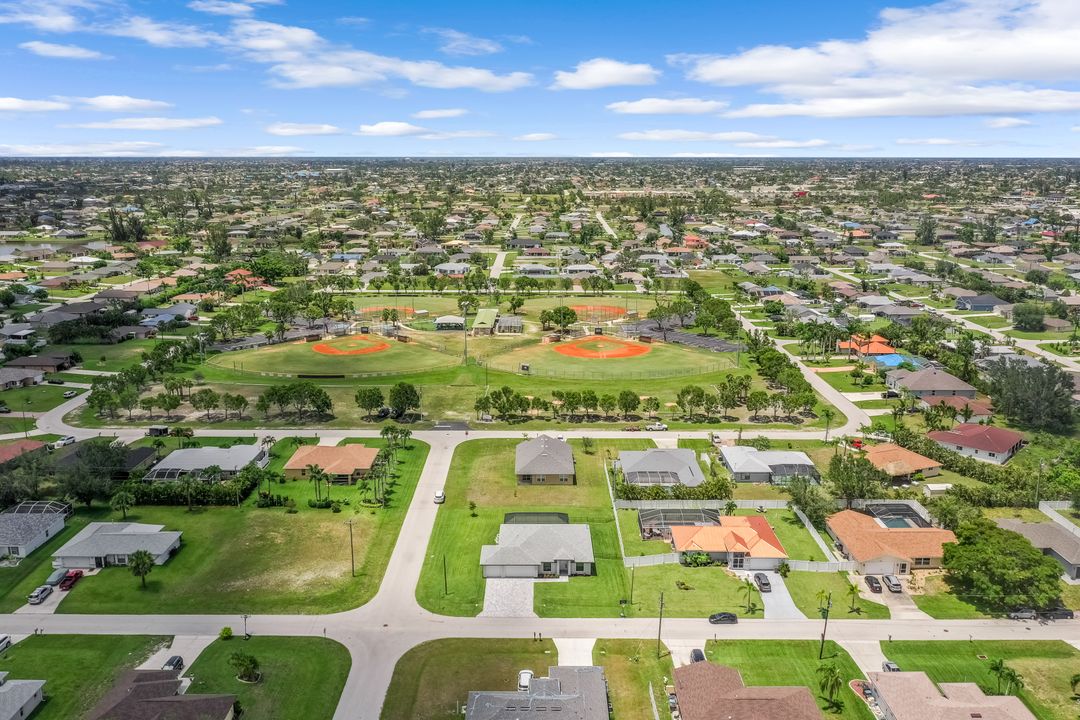 241 SW 31st St, Cape Coral, FL 33914