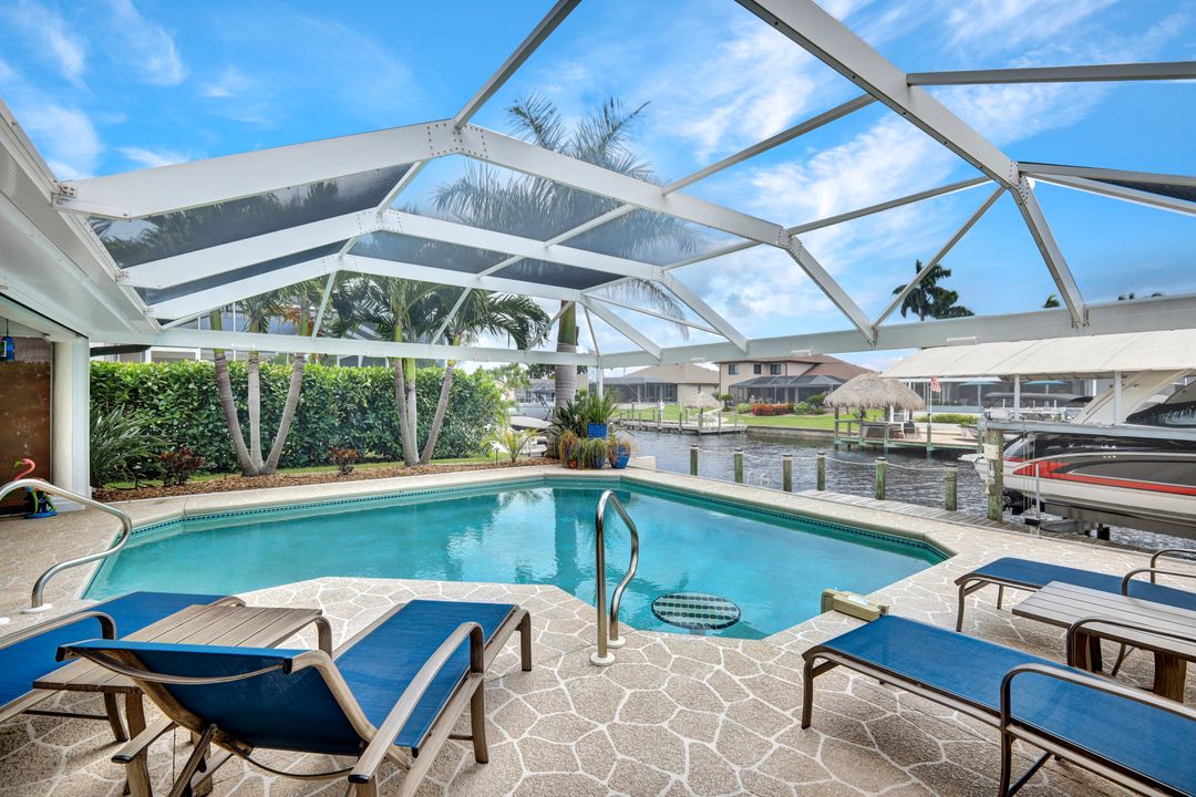 2310 SW 43rd Terrace, Cape Coral, FL 33914