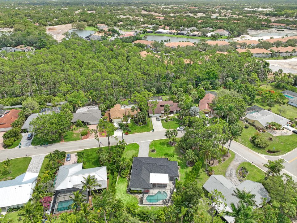 9949 Winchester Wood, Naples, FL 34109