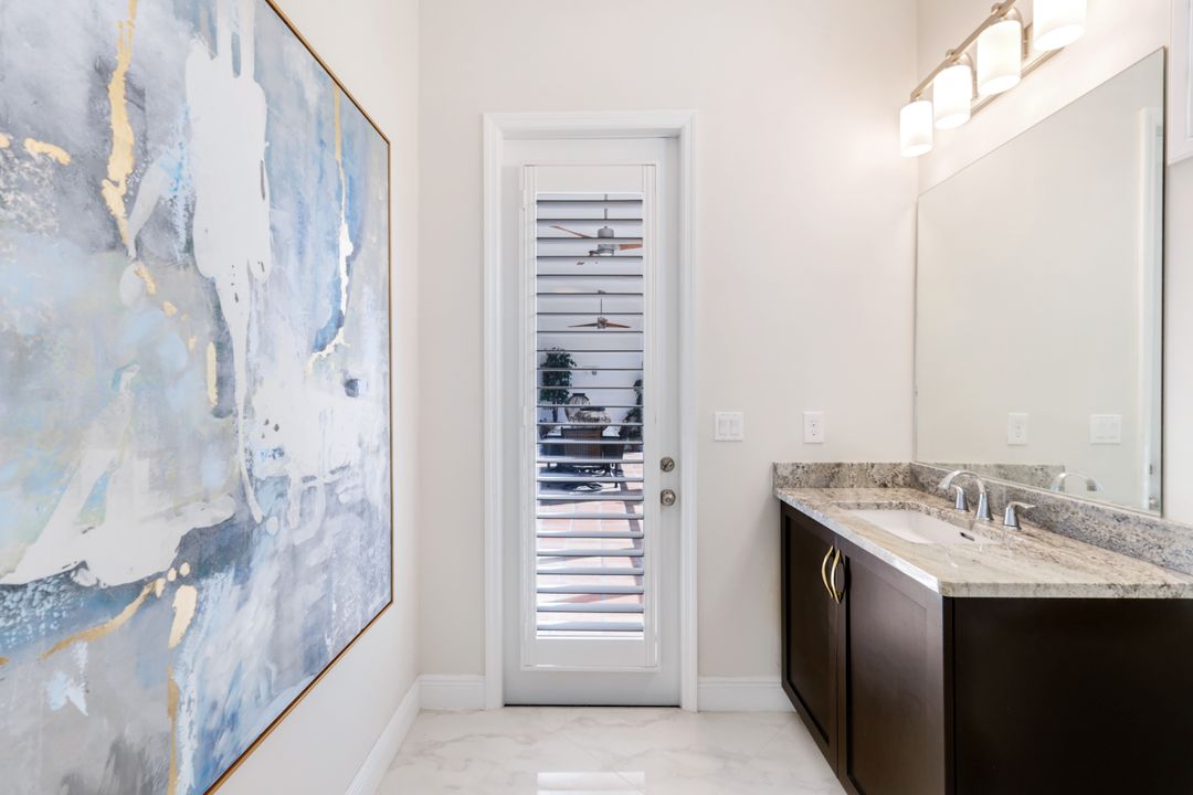 27080 Flamingo Dr, Bonita Springs, FL 34135