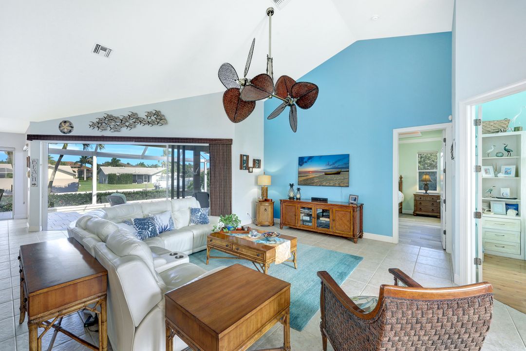 778 Bluebonnet Ct, Marco Island, FL 34145