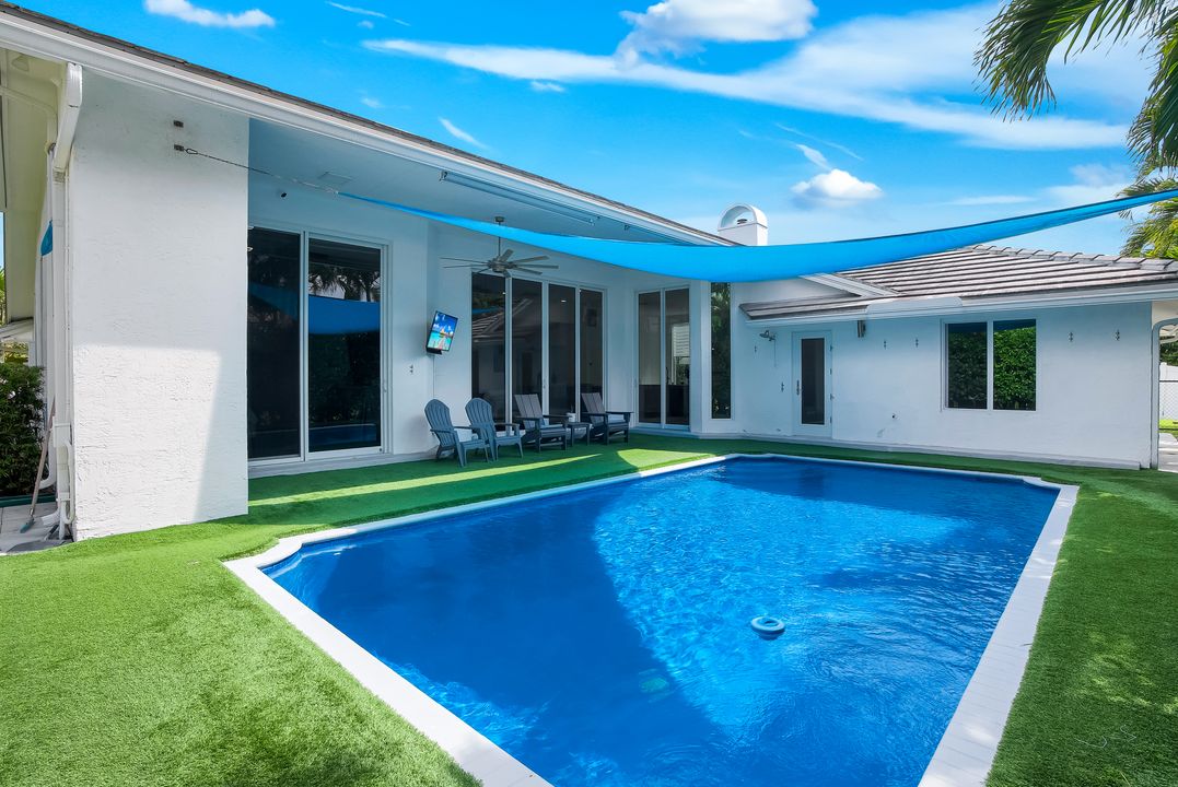 1002 Lake Shore Dr, Delray Beach, FL 33444