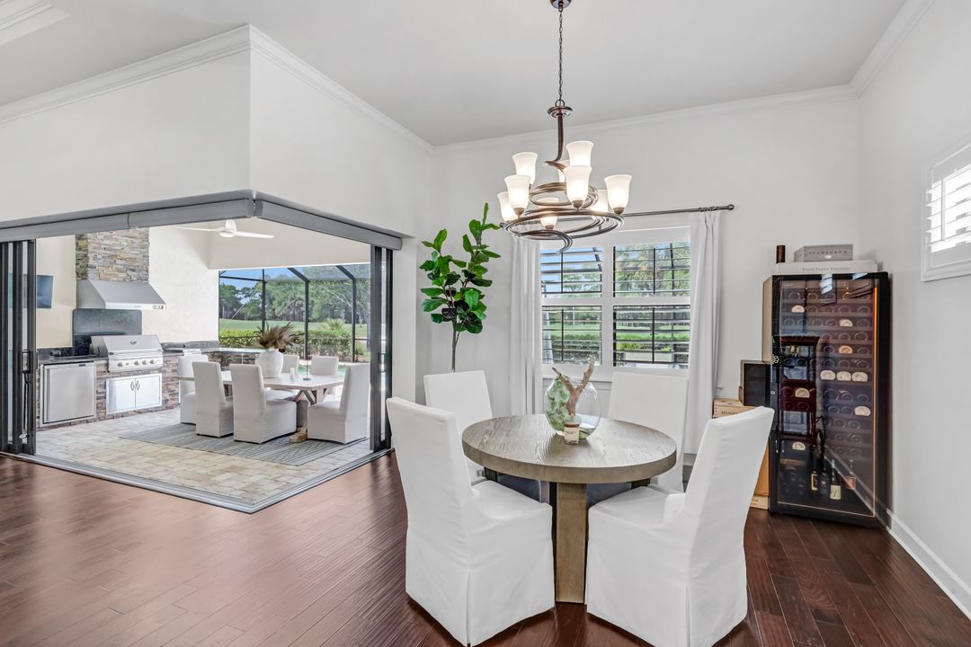 9403 Surfbird Ct, Naples, FL 34120