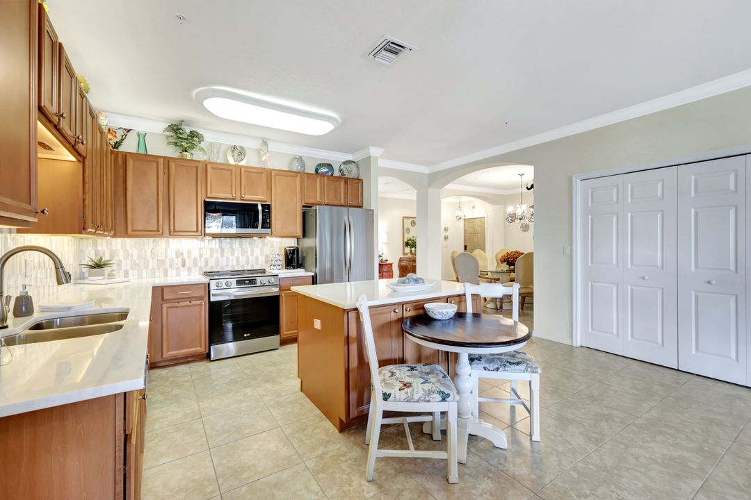 9631 Spanish Moss Way #3916, Bonita Springs, FL 34135