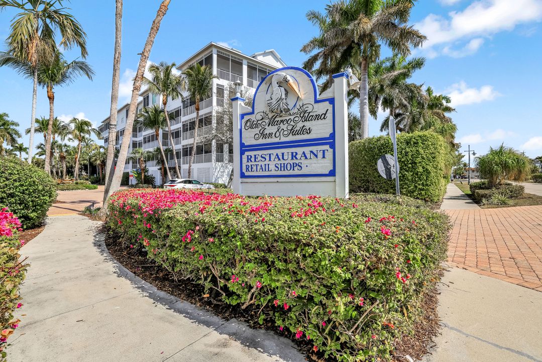 160 Palm St #208, Marco Island, FL 34145