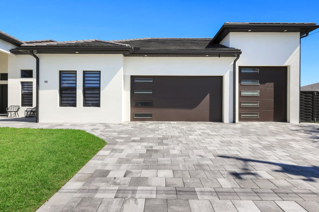 455 SE 17th Ave, Cape Coral, FL 33990