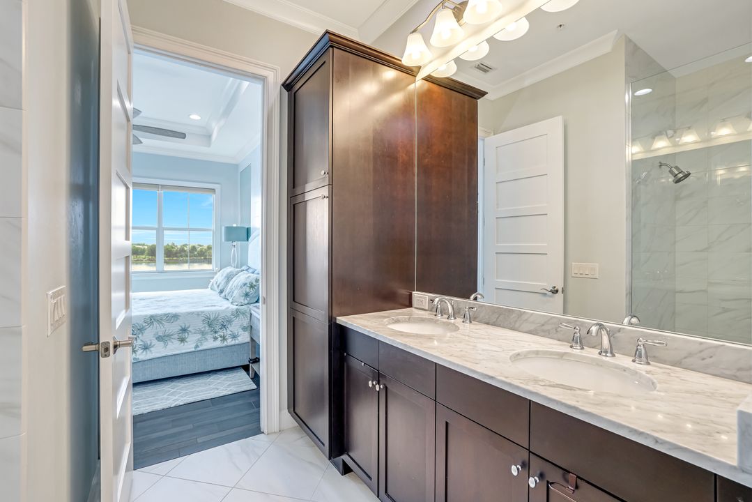 6541 Dominica Dr #201, Naples, FL 34113