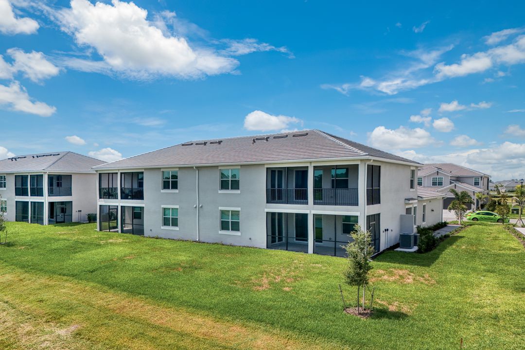 12997 Blackberry Ct #56-202, Venice, FL 34293